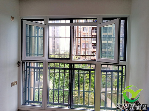 东莞源琴隔音窗分享几种降低室内噪音的方法